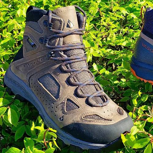 vasque hiking boots near me